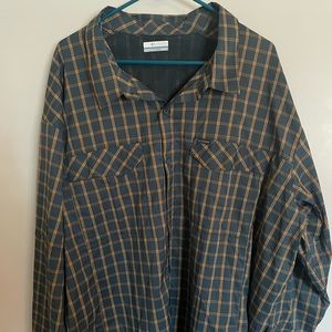 Columbia long sleeve button shirt 3XL